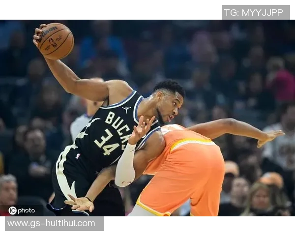 字母哥受伤夏季风云再起，骑士米切尔40+表现燃爆全场